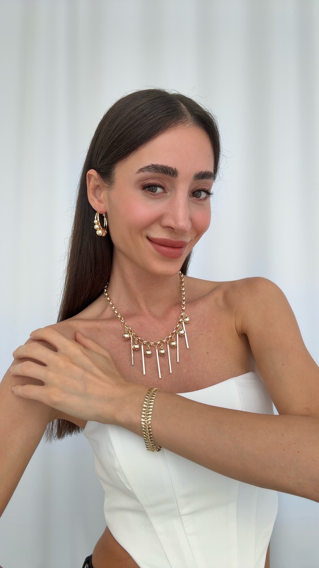 TOP DETAY SAÇAK KOLYE, DAMLA BİLEKLİK VE KÜPE KOMBİNLERİ