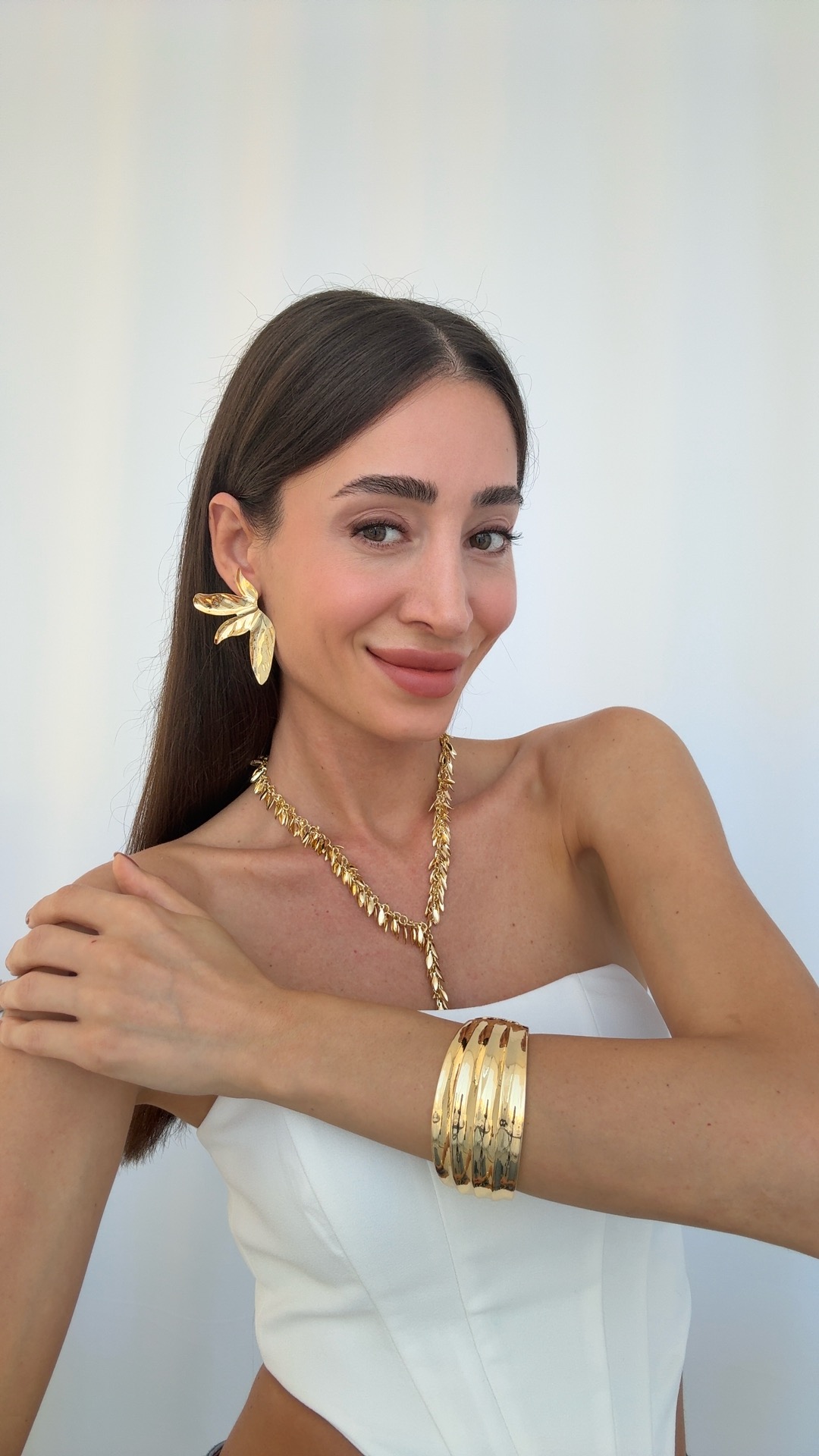 YAPRAK TASARIM Y KOLYE, YAPRAK KÜPELER VE TIRTIK KELEPÇE BİLEKLİK KOMBİNLERİ