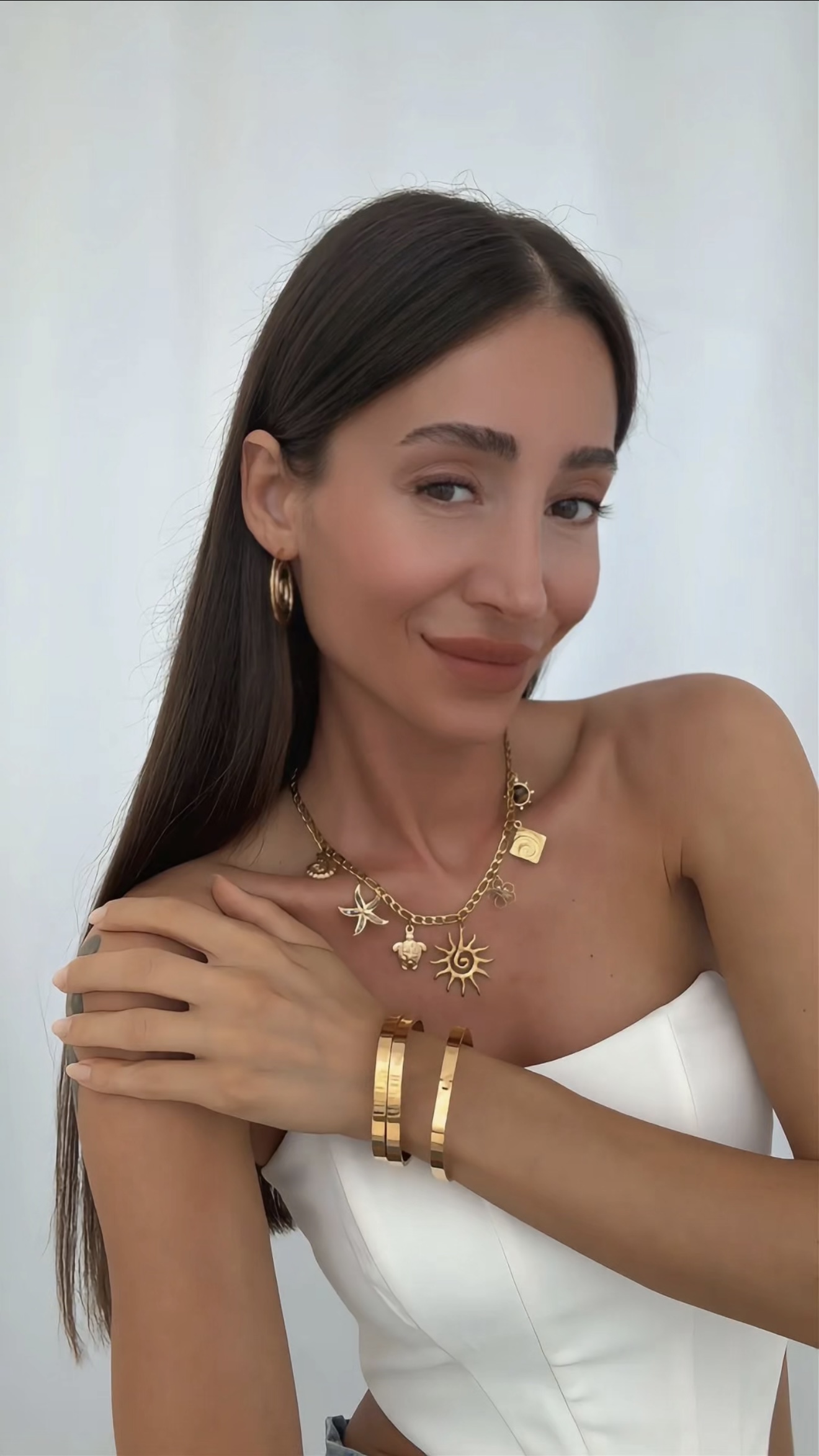 DENİZ KABUĞU & GÜNEŞ TASARIM ÇELİK KOLYE KÜPE KOMBİNLERİ