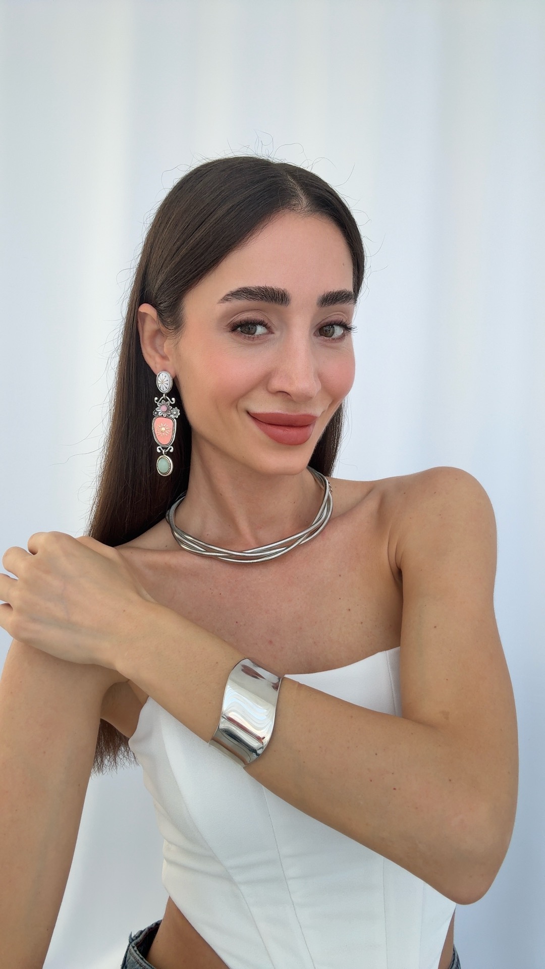 ZR MODEL ESKİTME KÜPELER, GÜMÜŞ ÜÇLÜ SARMAL KOLYE VE BİLEKLİK KOMBİNLERİ